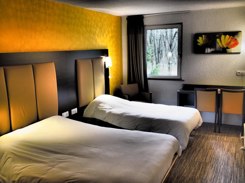The Originals City, Hotel Et Restaurant Aster, Saint-Avold Nord Крётцвальд-ла-Круа Экстерьер фото